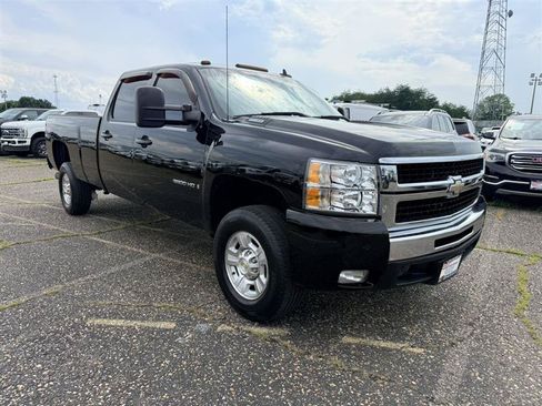 Used 2008 Chevrolet Silverado 3500 LTZ w/ Suspension Package, Off-Road AWD/4WD image 3