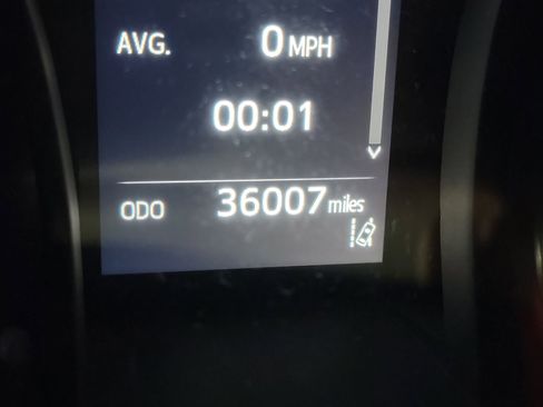 Used 2023 Toyota Camry SE image 19