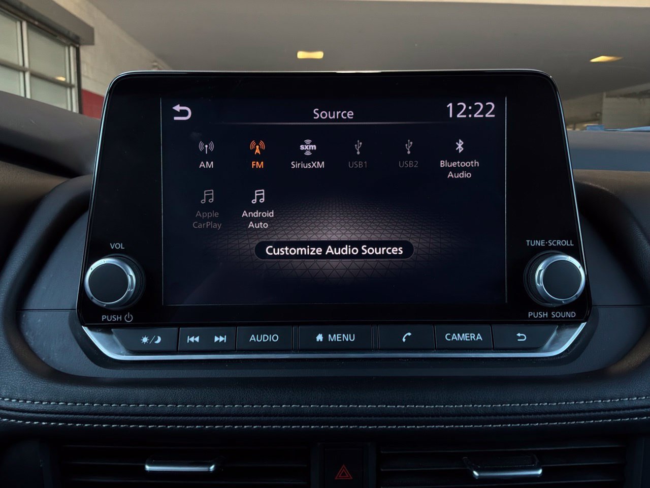 Used 2025 Nissan Rogue SV FWD image 33