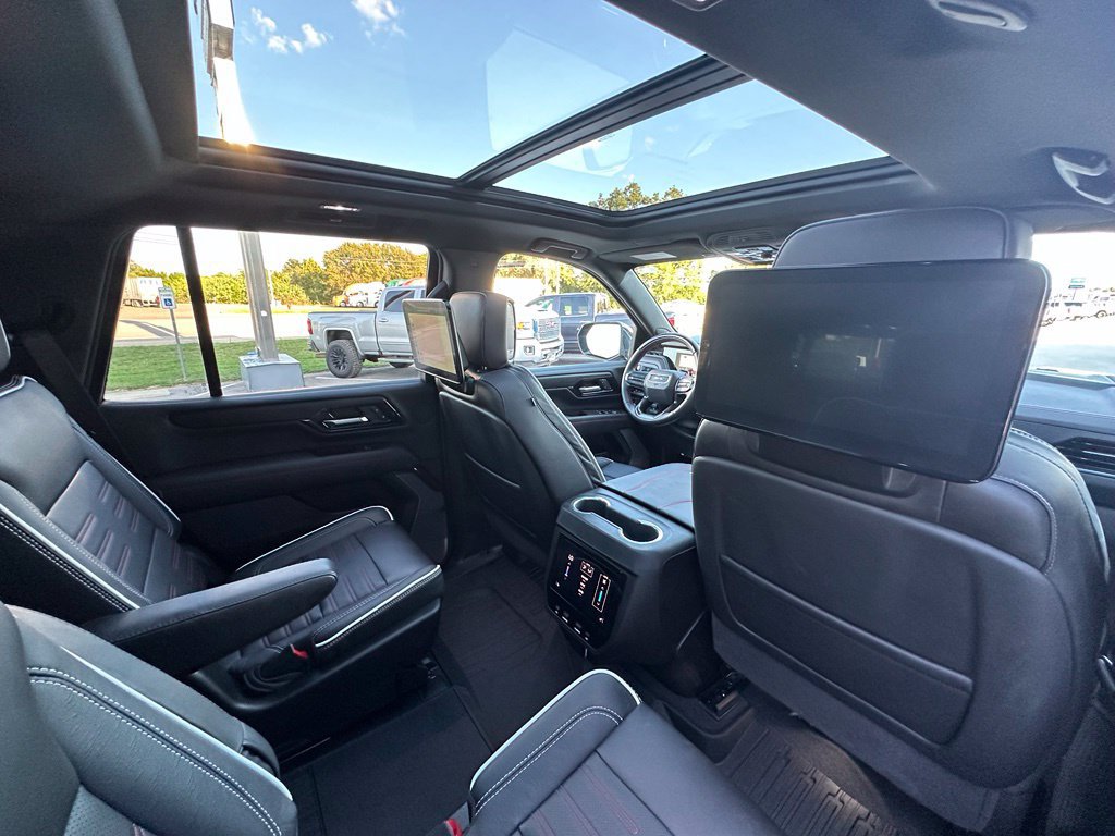 Used 2026 GMC Yukon AT4 Ultimate AWD/4WD image 29