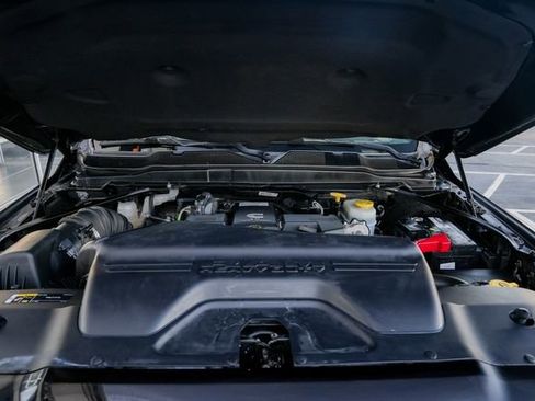 Used 2020 RAM 3500 Laramie w/ Night Edition image 30