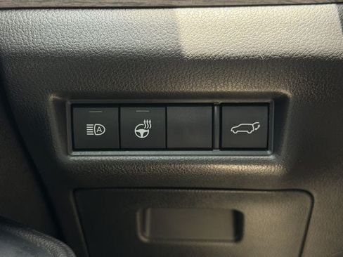 Certified 2024 Toyota Grand Highlander FWD image 23