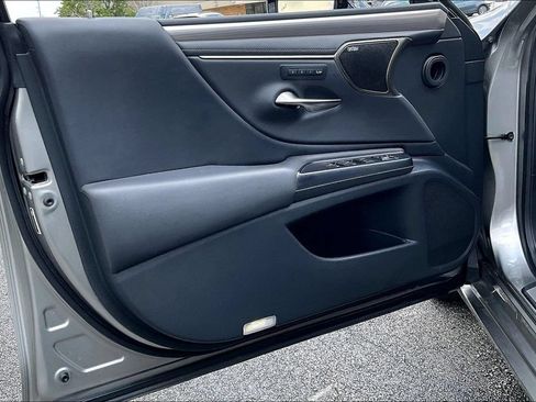 Used 2021 Lexus ES 350 F Sport w/ Accessory Package FWD image 26