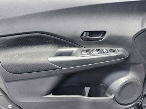 Used 2024 Nissan Kicks S image 14