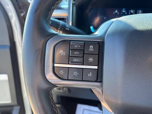 Used 2025 Ford F250 Lariat w/ Lariat Ultimate Package AWD/4WD image 31