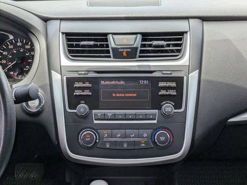 Used 2016 Nissan Altima 2.5 SR FWD image 17