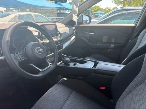 Used 2023 Nissan Rogue SV FWD image 12