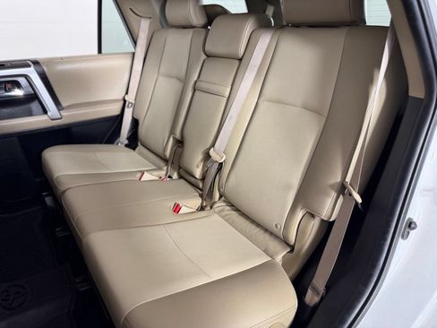 Used 2019 Toyota 4Runner SR5 Premium AWD/4WD image 27
