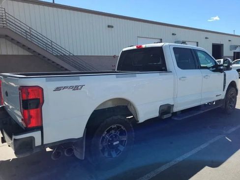 Used 2023 Ford F250 Lariat w/ Lariat Ultimate Package AWD/4WD image 5
