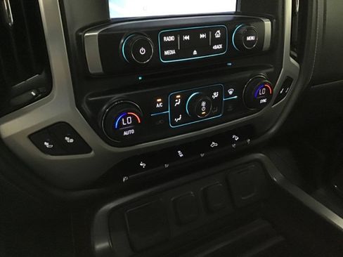 Used 2018 GMC Sierra 1500 SLT w/ SLT Premium Package AWD/4WD image 19