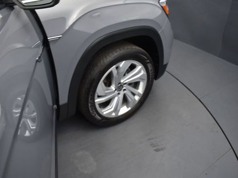 Used 2021 Volkswagen Atlas Cross Sport SEL AWD/4WD image 25