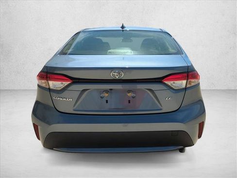 Certified 2022 Toyota Corolla LE FWD image 6