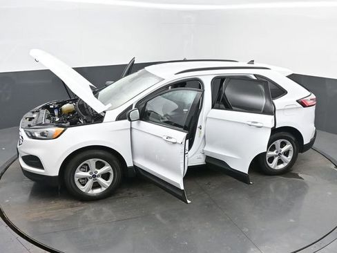 Used 2022 Ford Edge SE w/ Cargo Accessory Package image 63