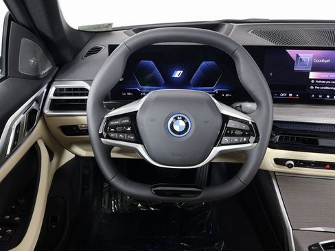 New 2026 BMW i4 eDrive40 w/ Premium Package RWD image 3