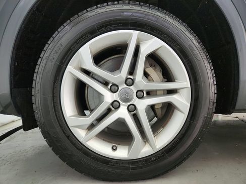 Used 2018 Audi Q5 2.0T Premium Plus w/ Premium Plus Package AWD/4WD image 36
