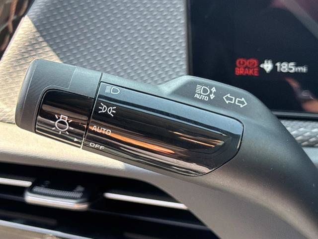 Used 2025 Kia EV6 Wind RWD image 28