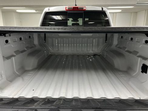 Used 2025 GMC Canyon AT4 image 26