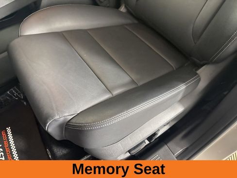 Used 2025 Nissan Rogue SL w/ Tech Package image 14