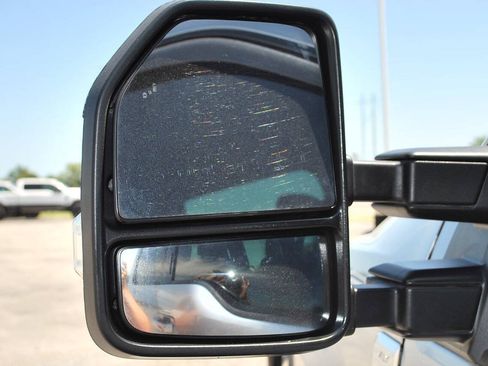 Used 2022 Ford F350 XLT w/ XLT Premium Package AWD/4WD image 14