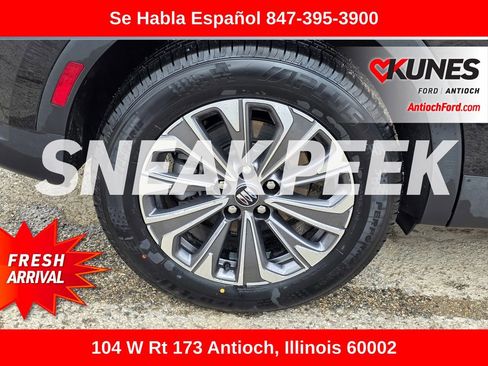Used 2024 Buick Envision Preferred AWD/4WD image 12