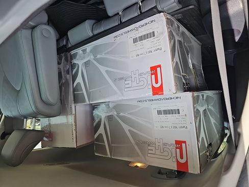 Used 2021 Toyota Highlander Platinum image 15