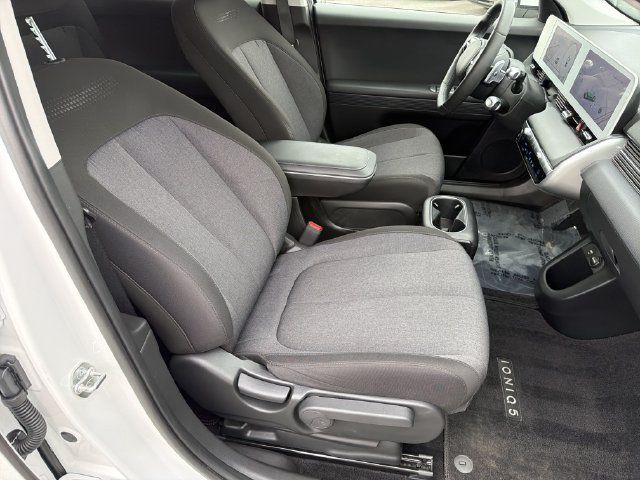 Certified 2024 Hyundai Ioniq 5 SEL RWD image 16