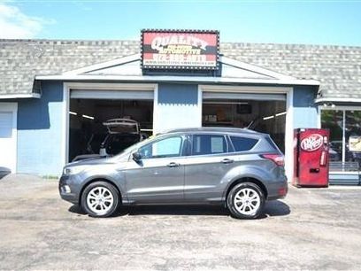 Used 2018 Ford Escape SE w/ SE Sync 3 Package