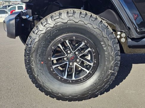 New 2026 Jeep Wrangler Unlimited Rubicon image 8