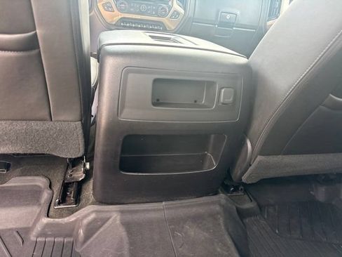 Used 2018 GMC Sierra 1500 Denali AWD/4WD image 38