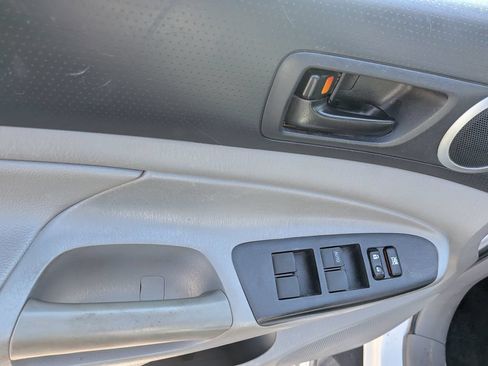Used 2012 Toyota Tacoma 4x4 Double Cab w/ TRD Sport Pkg image 9
