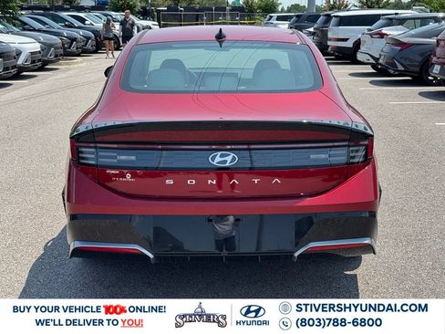 New 2026 Hyundai Sonata SEL FWD image 12