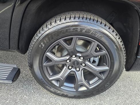 New 2026 Jeep Grand Wagoneer L Limited image 8