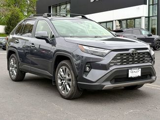 Used 2022 Toyota RAV4 Limited AWD/4WD video 1