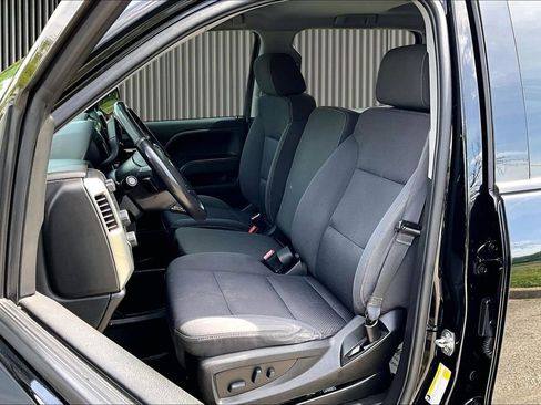 Used 2018 Chevrolet Silverado 1500 LT w/ All Star Edition AWD/4WD image 27