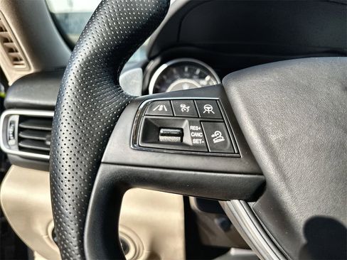 Used 2023 Maserati Levante Modena image 31