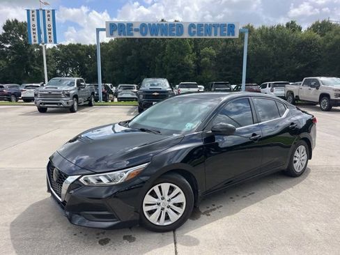 Used 2021 Nissan Sentra S FWD image 2