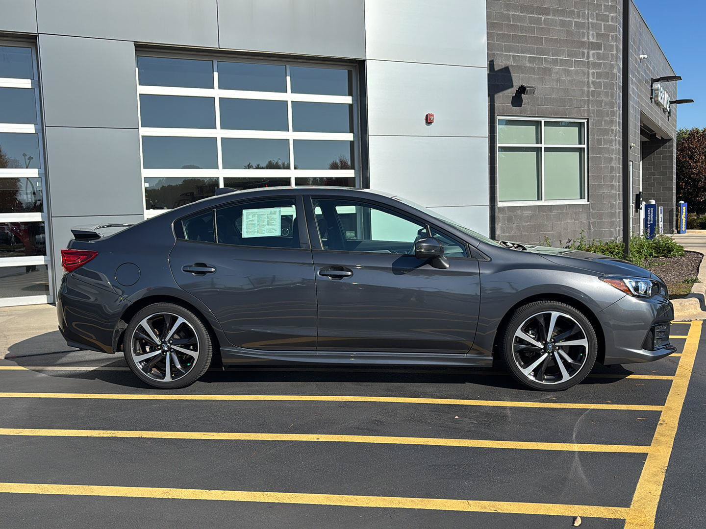 Used 2023 Subaru Impreza 2.0i Sport AWD/4WD image 5