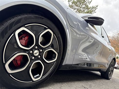 Used 2022 Ford Mustang Mach-E GT image 10