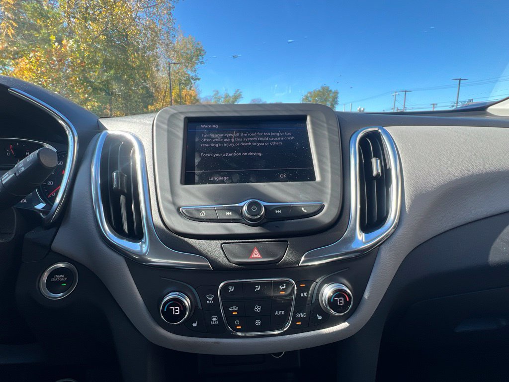 Used 2021 Chevrolet Equinox LT AWD/4WD image 14