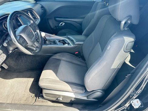 Used 2015 Dodge Challenger R/T w/ Quick Order Package 22B R/T image 24