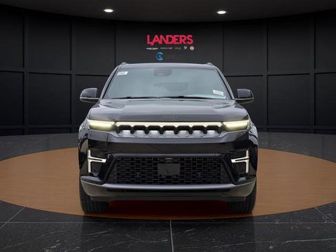 New 2026 Jeep Grand Wagoneer Limited AWD/4WD image 4