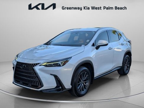 Used 2024 Lexus NX 350 AWD w/ Premium Package image 4