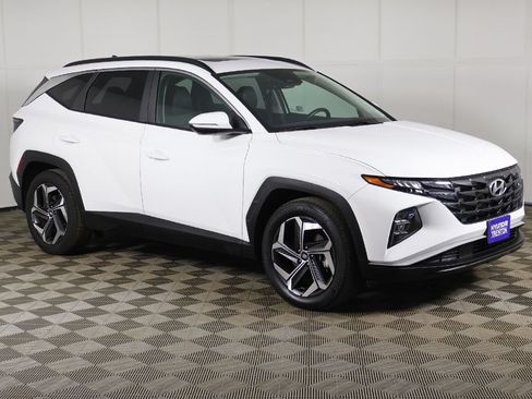 Certified 2024 Hyundai Tucson SEL w/ Convenience Package FWD image 2