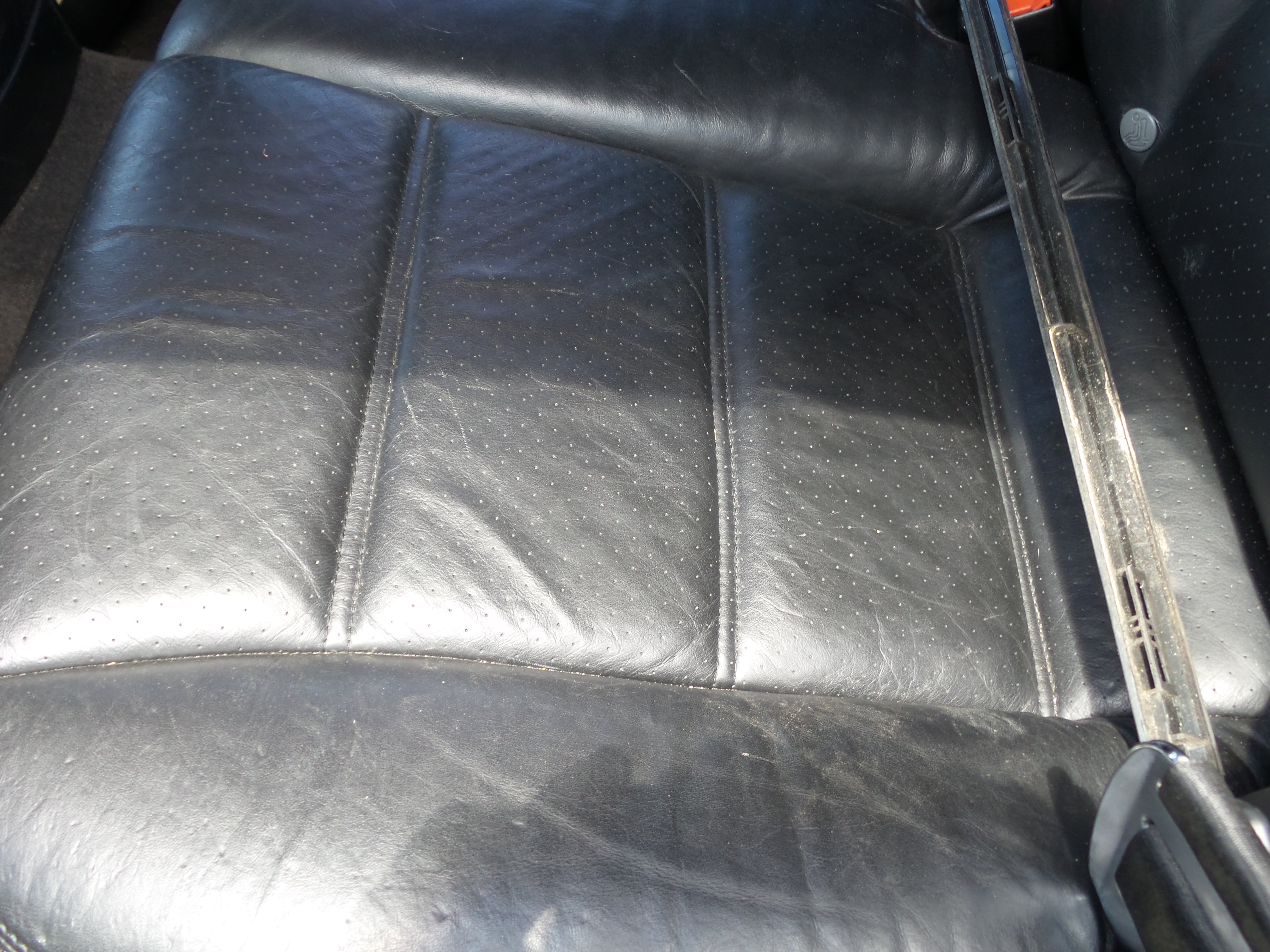 Used 2004 Porsche Cayenne Turbo AWD/4WD image 51