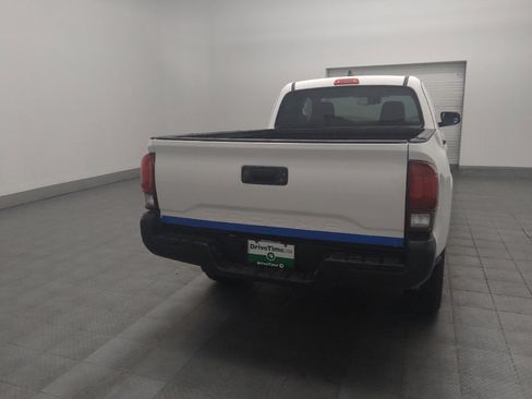 Used 2022 Toyota Tacoma SR image 7