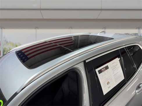 Used 2019 BMW X3 xDrive30i w/ Driving Assistance Package AWD/4WD image 11