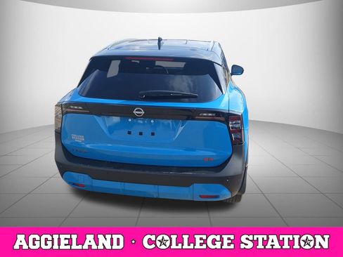 Certified 2025 Nissan Kicks SR w/ Illumination Package image 3