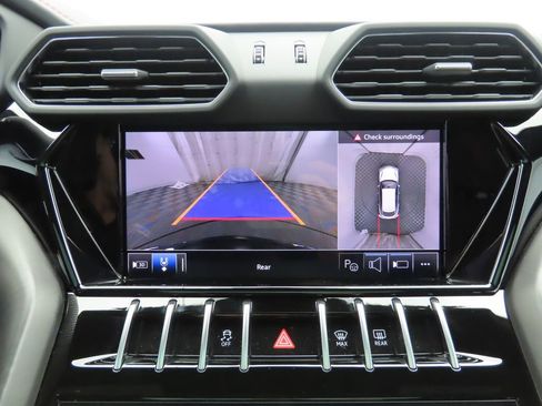 Used 2024 Lamborghini Urus S image 15