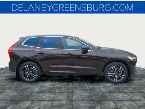Used 2018 Volvo XC60 T6 Momentum AWD/4WD image 2