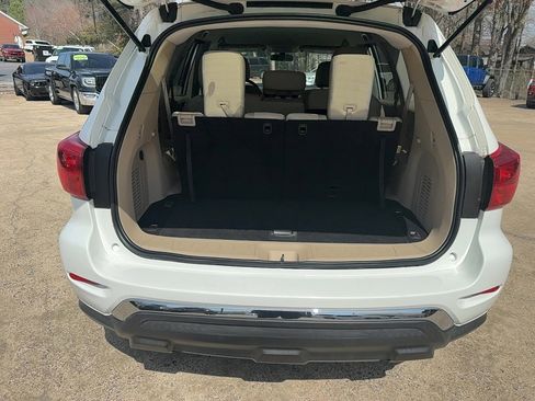 Used 2017 Nissan Pathfinder S image 7